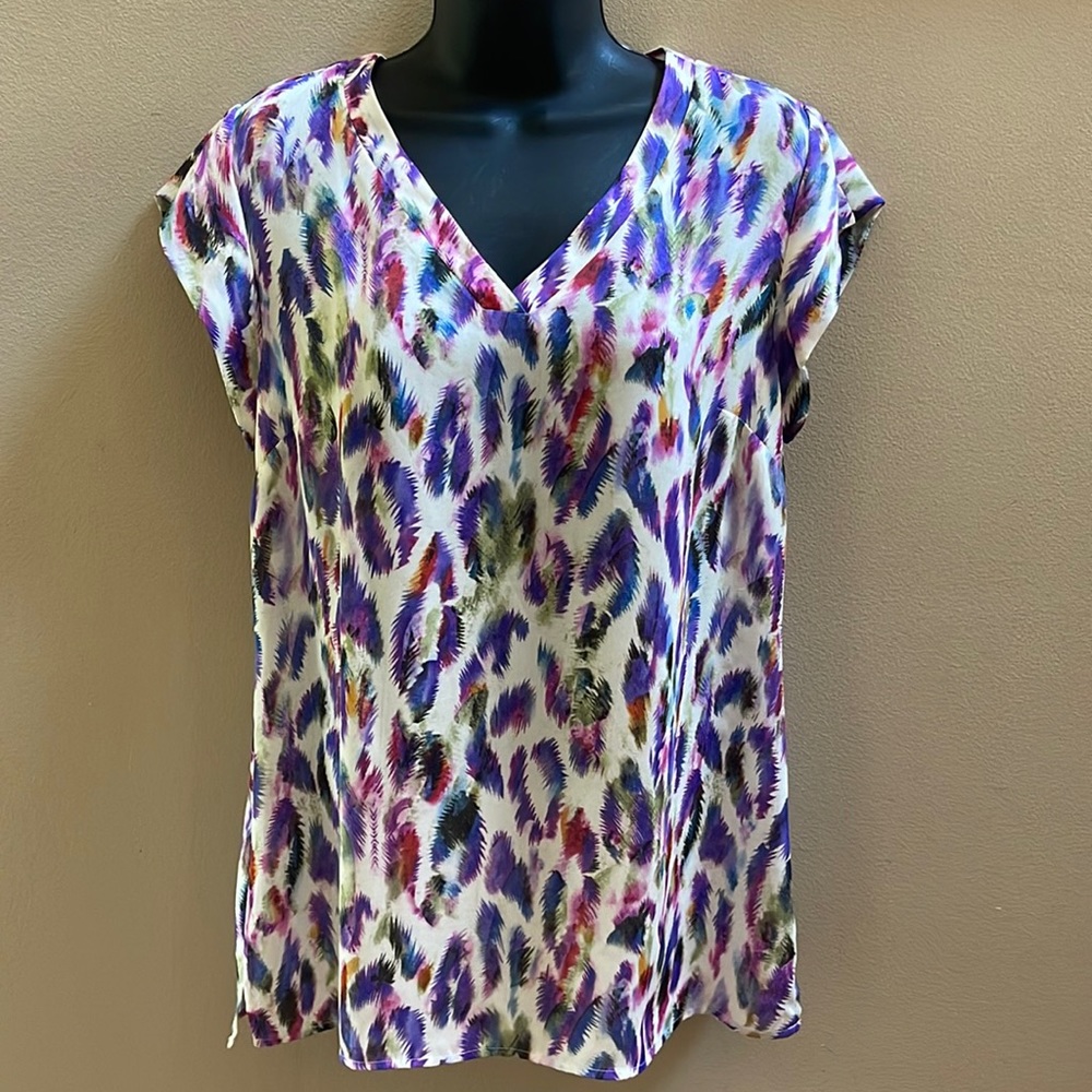 Colorful Cabi Top